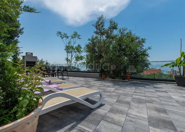 Seashell - Luxury Seaview Apartament *