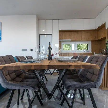 Seashell - Luxury Seaview Apartmán Makarská