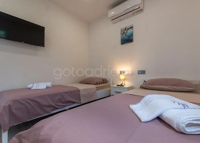 Seashell - Luxury Seaview * Макарська